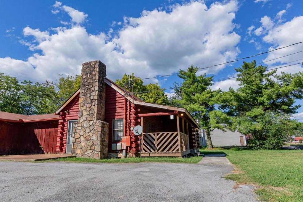 Authentic Log Cabin Mins From Chatts Best Sites Villa Чатануга Екстериор снимка